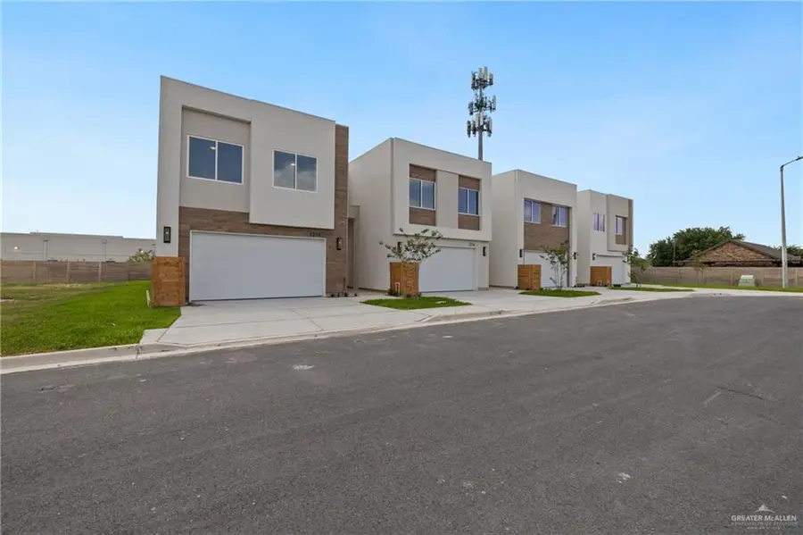 1214 N Lincoln Avenue, San Juan, TX 78589 - #3