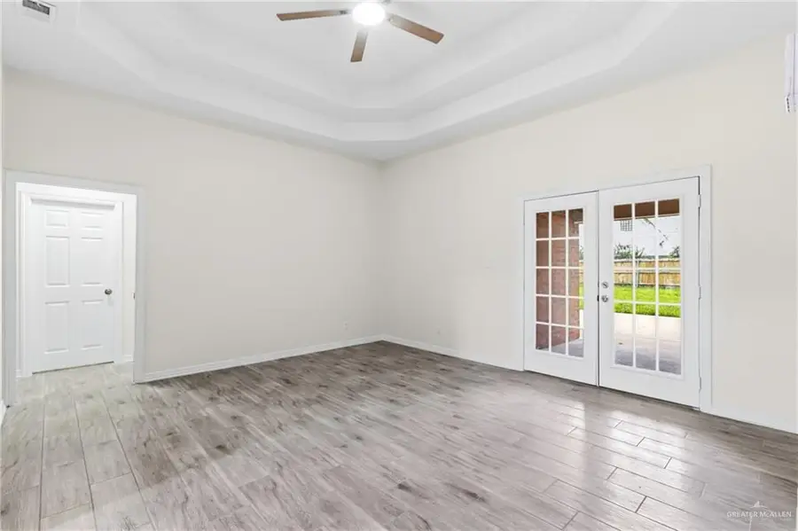 1954 Sabal Palm Drive, Mercedes, TX 78570 - #3