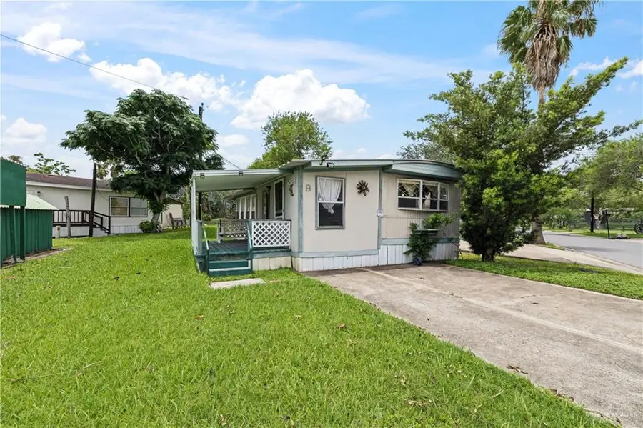 9 Indian Lake Drive, Los Fresnos, TX 78566 - #2