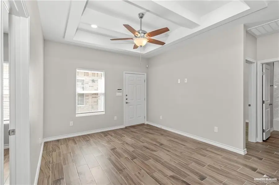 1009 W Kohala Avenue, Alton, TX 78573 - #2