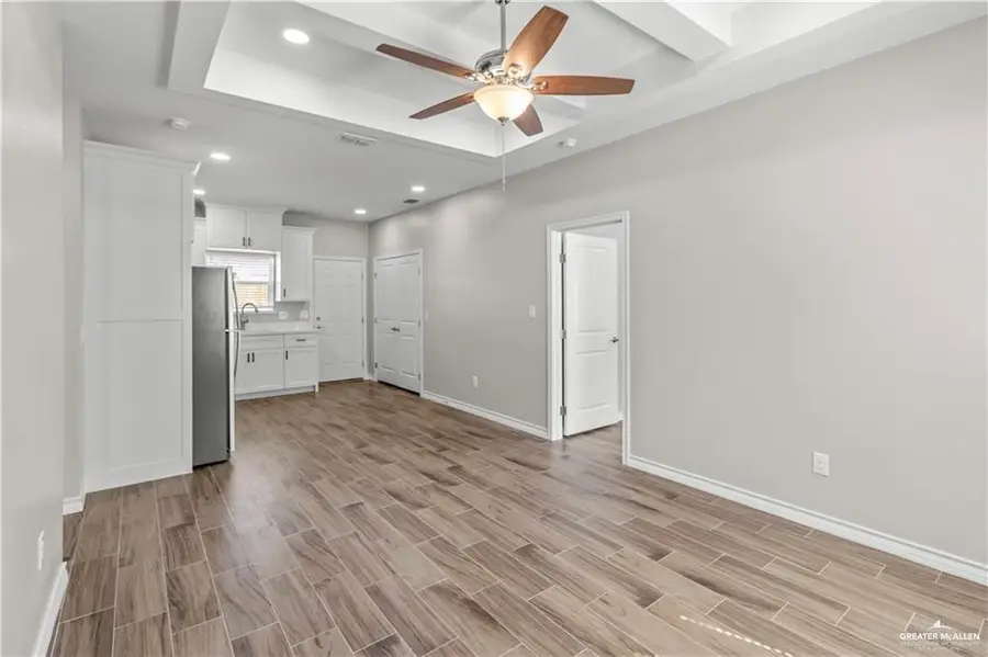 1009 W Kohala Avenue, Alton, TX 78573 - #3