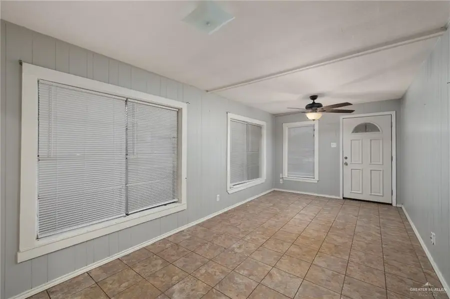 709 N 9th Place, Alamo, TX 78516 - #2