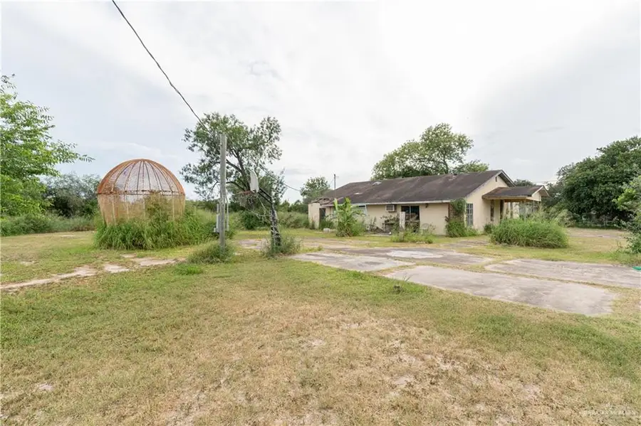 216 N Turista Street, Mission, TX 78572 - #2