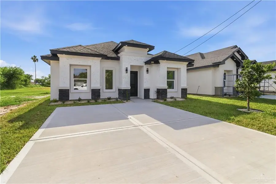 219 S 17th Street, Donna, TX 78537 - #2