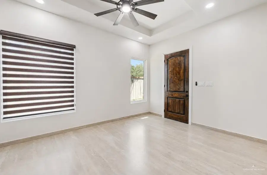 2308 Flores Drive, Mission, TX 78574 - #3