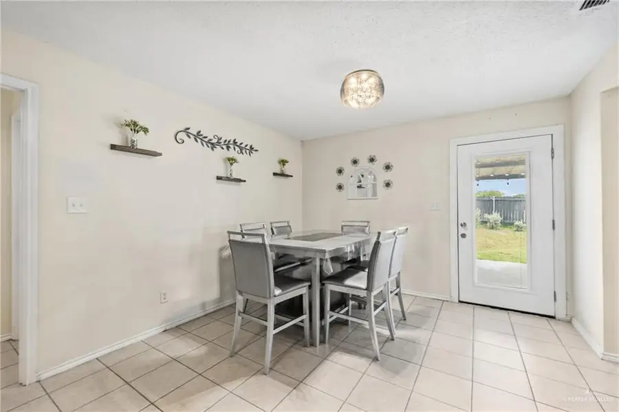 4821 Walnut Street, Edinburg, TX 78541 - #3