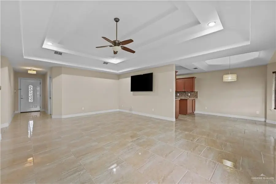 2125 Robin Avenue, McAllen, TX 78504 - #3