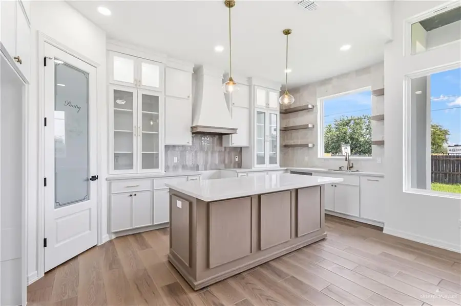 1810 Hole No. 6 Street, Mission, TX 78572 - #3