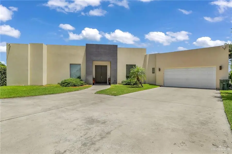 1010 Red River Street, Mission, TX 78572 - #3