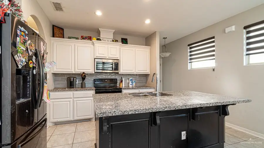 505 S Tecate Drive, Mission, TX 78572 - #3