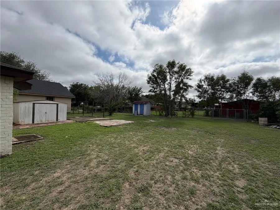 713 S 25th Street S, Donna, TX 78537 - #3