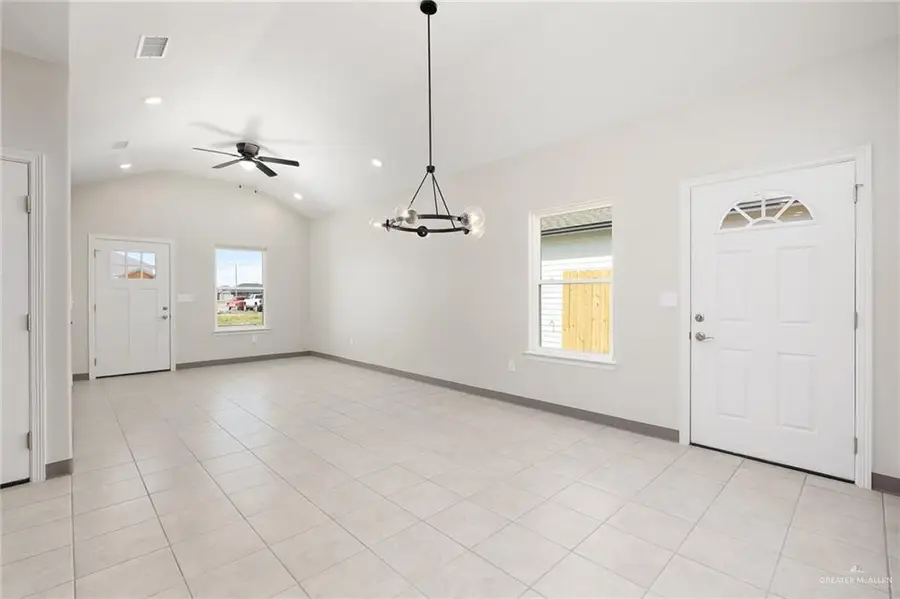 2416 N Valley Circle, La Feria, TX 78559 - #3