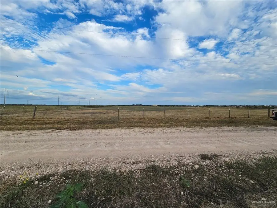 3370 Mile 1 1/2 E, Mercedes, TX 78570 - #2
