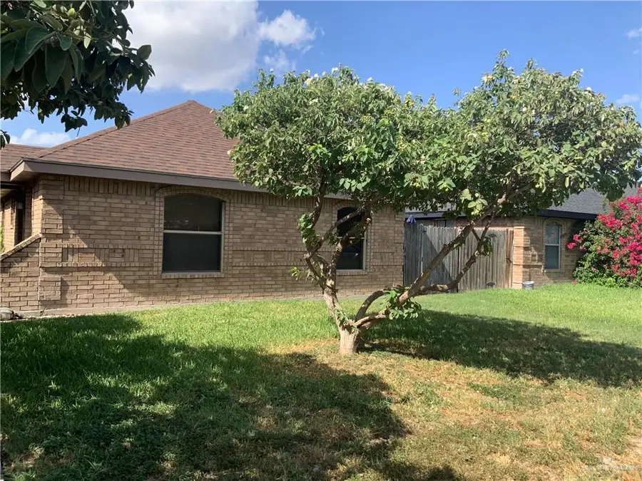 808 Bronze Avenue, Pharr, TX 78577 - #2