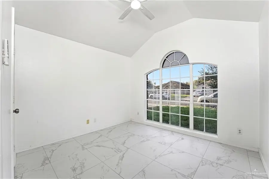 1000 Denver Street, Edinburg, TX 78541 - #2