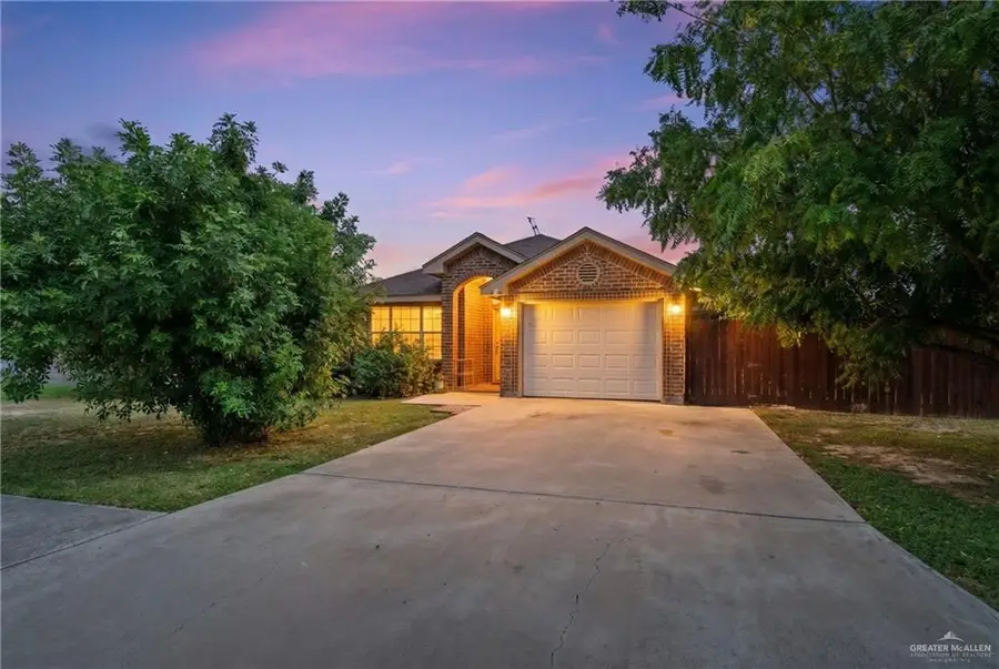 813 Chickadee Avenue, Pharr, TX 78577 - #3