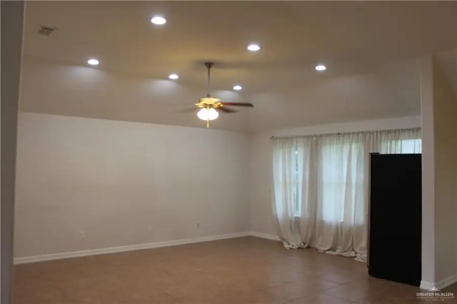 4205 S Canna Street, Pharr, TX 78577 - #3