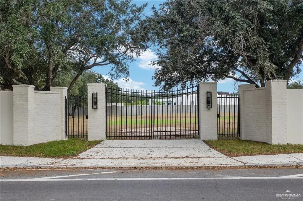 705 S 1st Street, McAllen, TX 78501 - #1