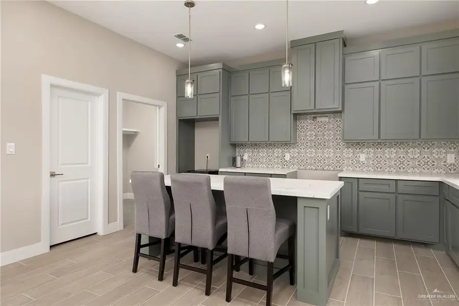 1201 E Acacia Drive, San Juan, TX 78589 - #3