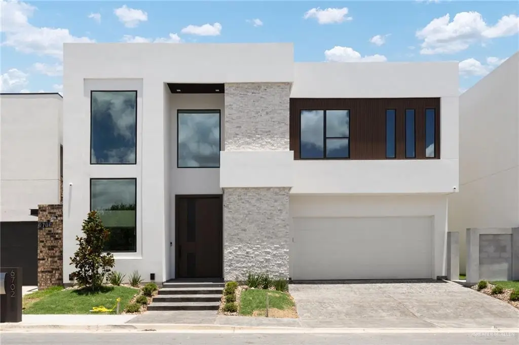 6702 N 11th Lane, McAllen, TX 78504 - #1