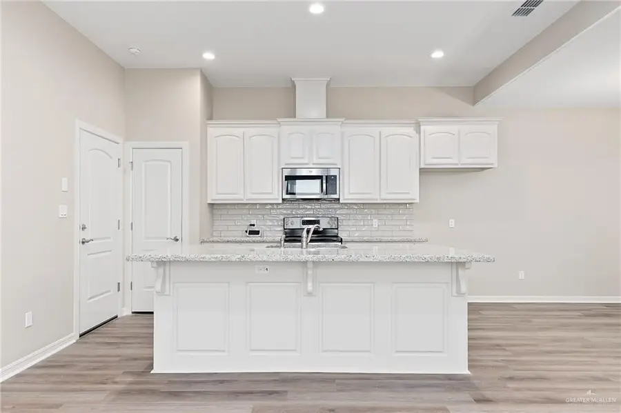 4228 N Serena Avenue, Edinburg, TX 78542 - #2