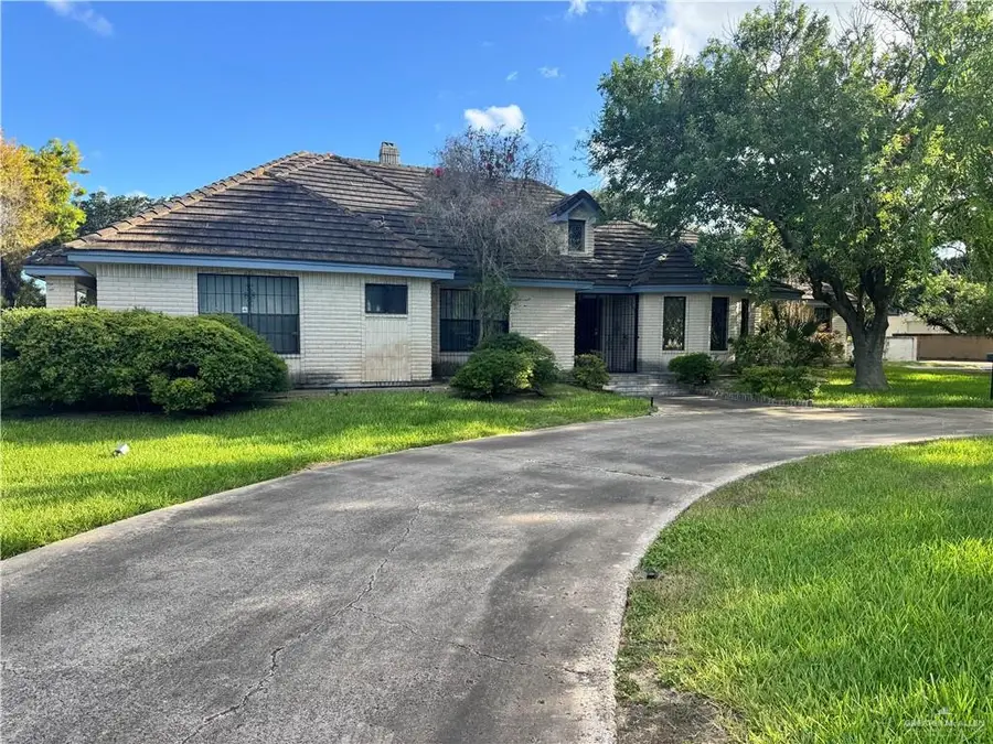 608 E Jackson Avenue, McAllen, TX 78501 - #2