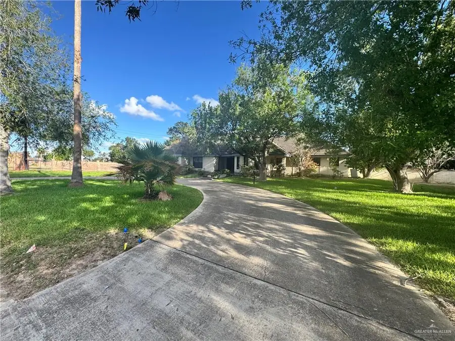 608 E Jackson Avenue, McAllen, TX 78501 - #3