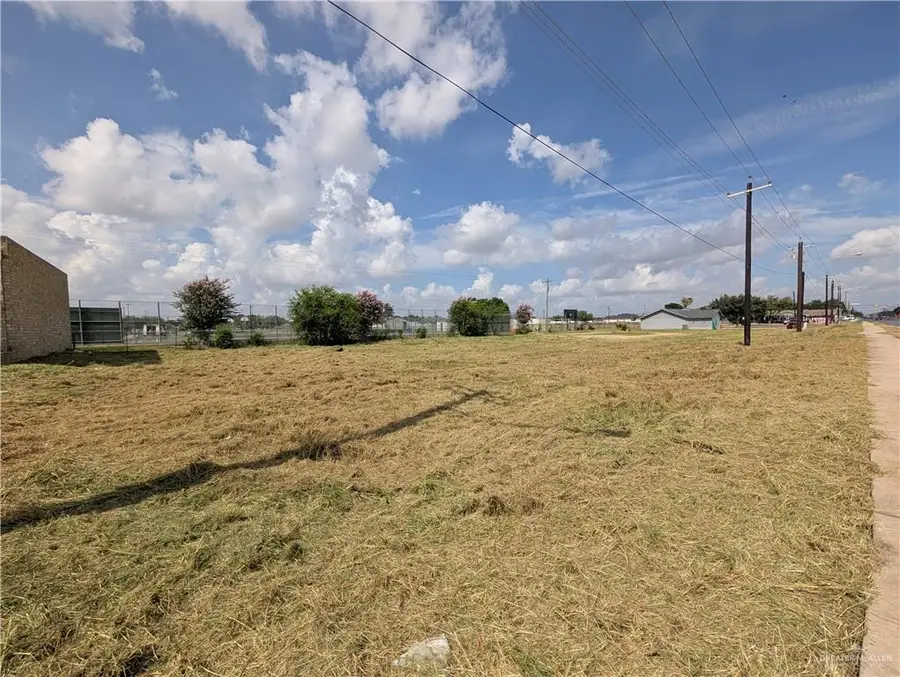 3501 Auburn Avenue, McAllen, TX 78504 - #2