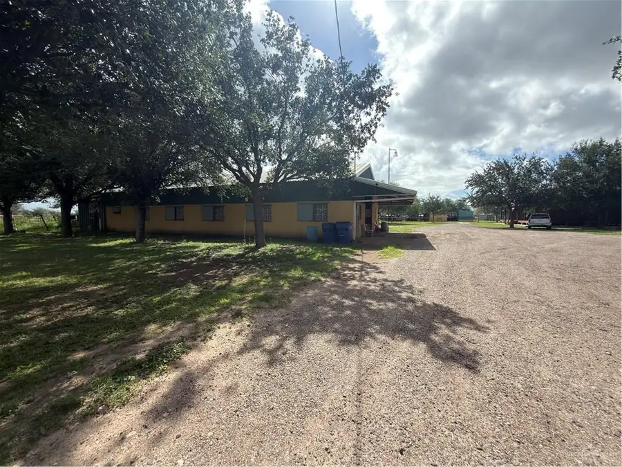 9510 Texan Road, Mission, TX 78574 - #3