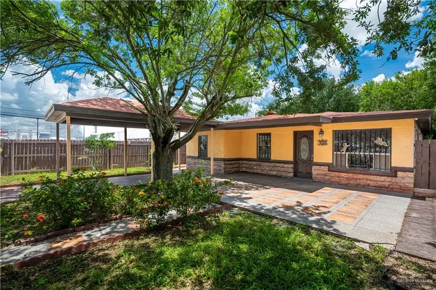 720 N Padre Avenue, Weslaco, TX 78596 - #2