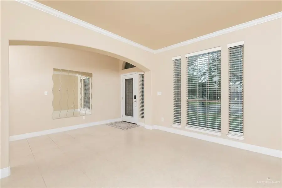 3904 Santa Maria Street, Mission, TX 78572 - #3