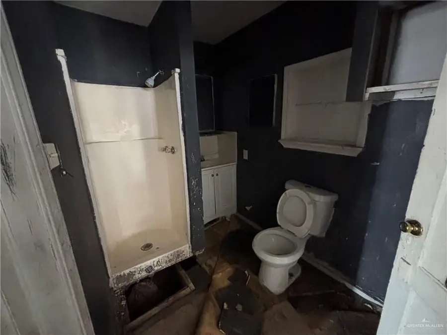 208 N Liberty Street, Weslaco, TX 78596 - #2