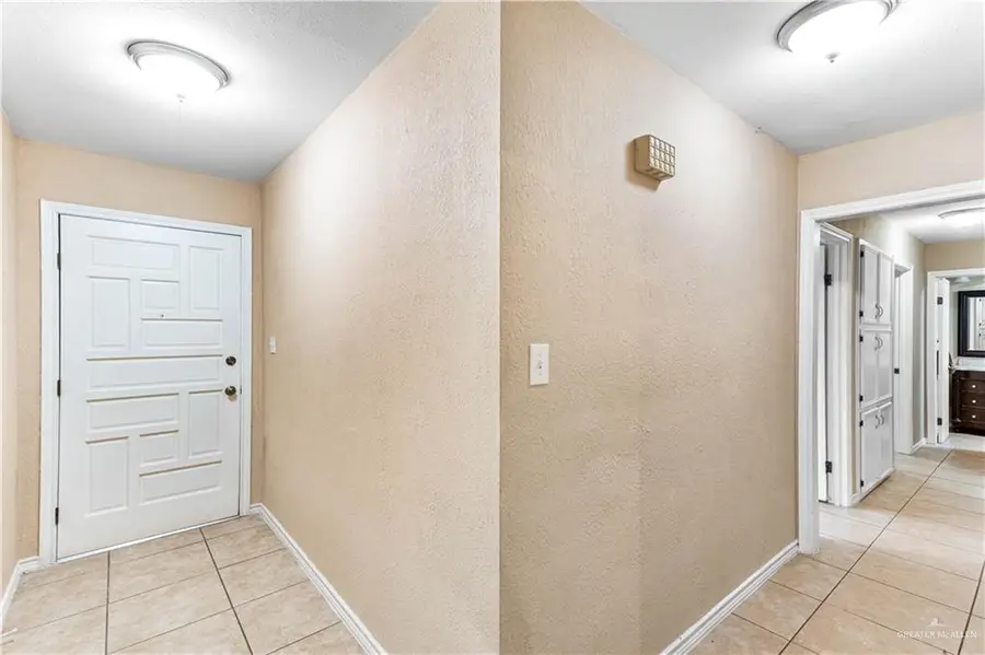 2402 Cottonwood Street, Mission, TX 78572 - #3
