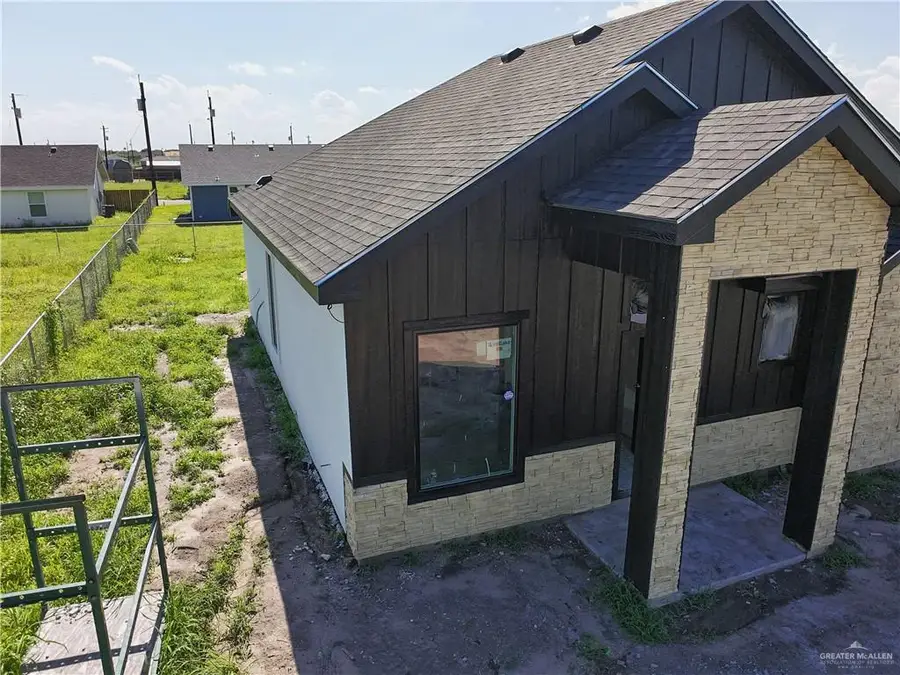 2472 Via Roma Lane, Weslaco, TX 78596 - #2