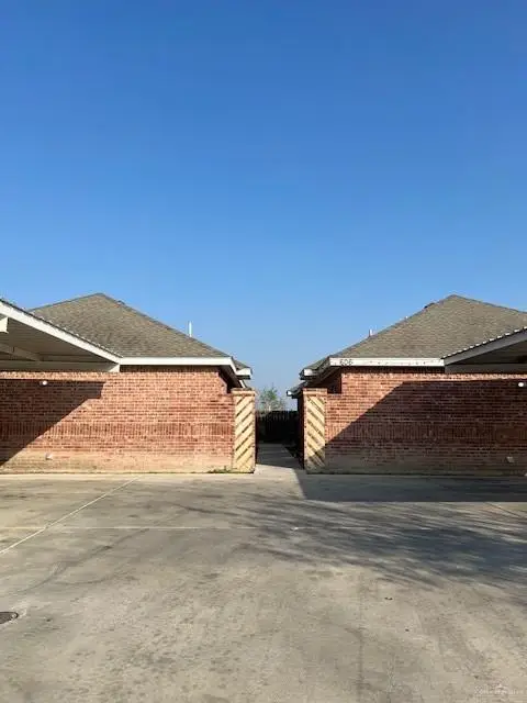 602 S Linda Street S, Alton, TX 78573