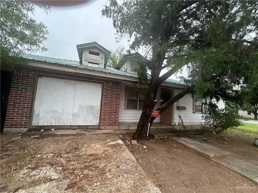 201 E Ricky Crossland Avenue, Elsa, TX 78543 - #1