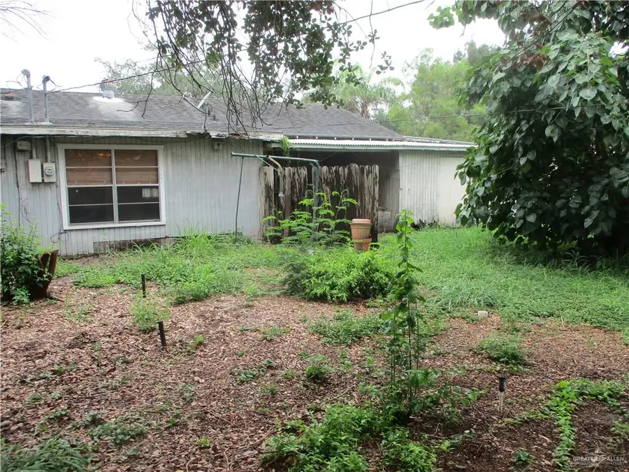 916 S 6th Avenue, Edinburg, TX 78539 - #3