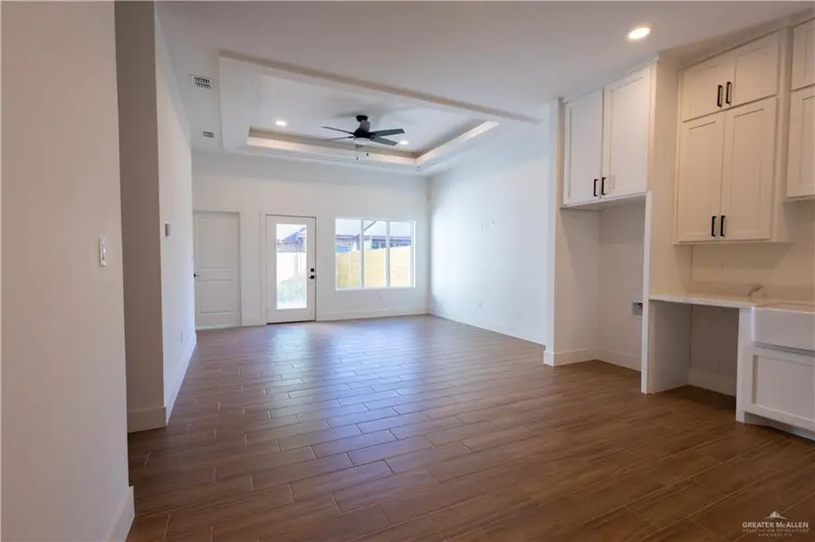721 W 25th Street, Mission, TX 78574 - #3