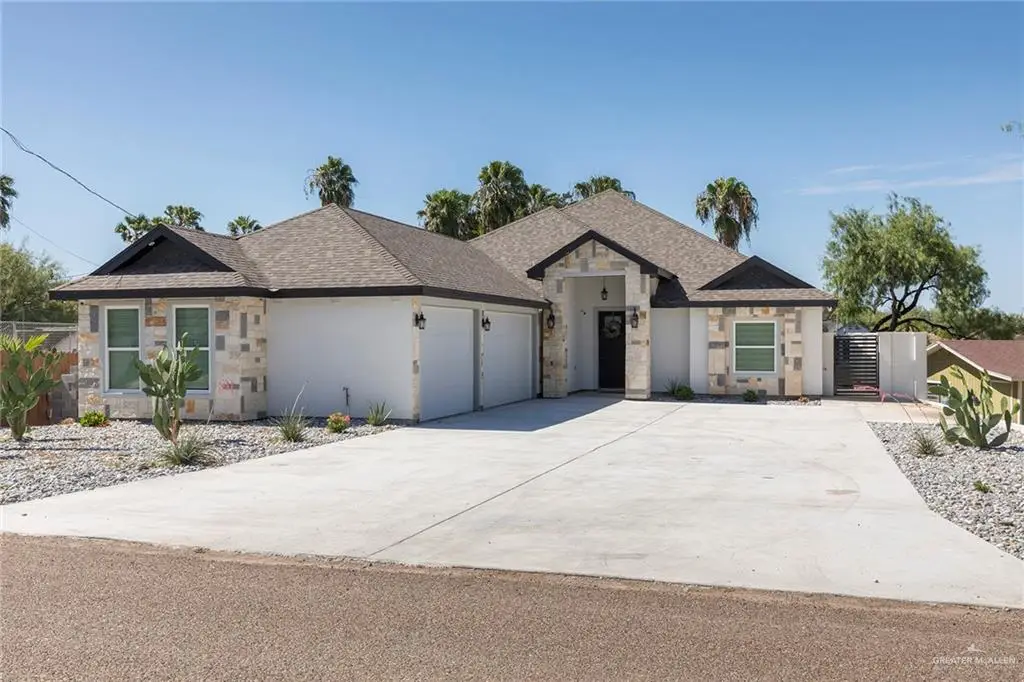 825 E Kika De La Garza Boulevard, La Joya, TX 78560 - #1