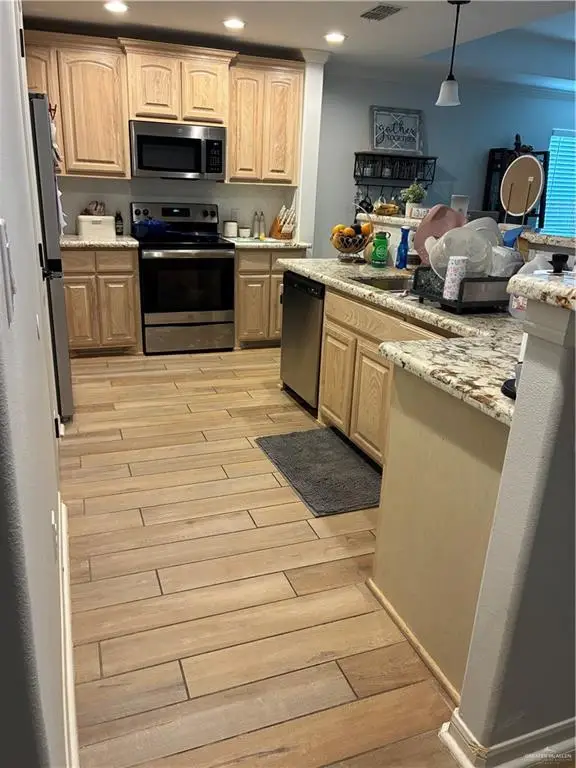 8314 N 33rd Lane N, McAllen, TX 78504 - #3
