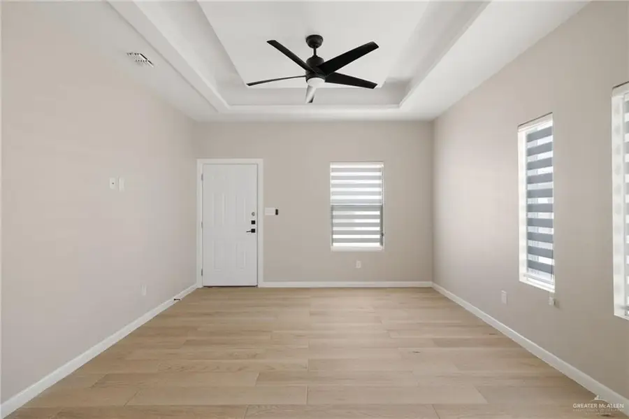 5813 Ozark Avenue, Mission, TX 78573 - #2