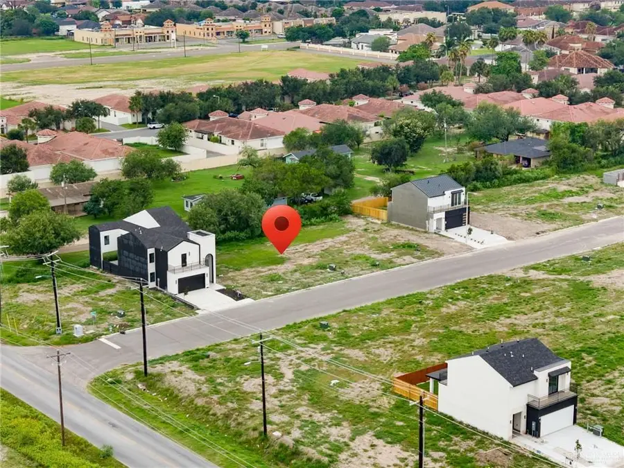 3417 S L Street, McAllen, TX 78503 - #3