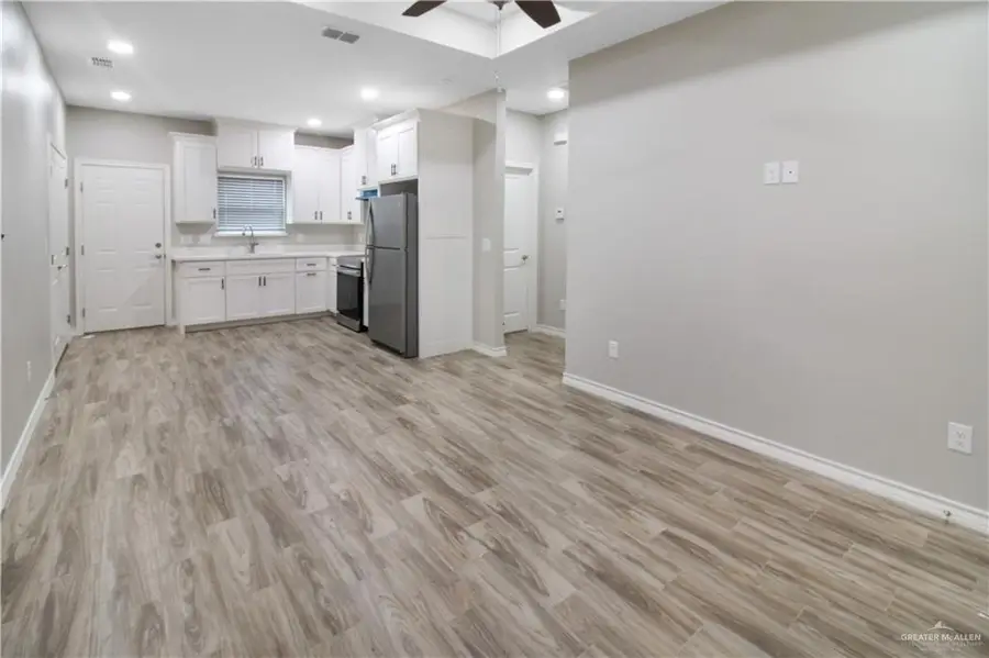2813 E Israel Avenue, Alton, TX 78572 - #3
