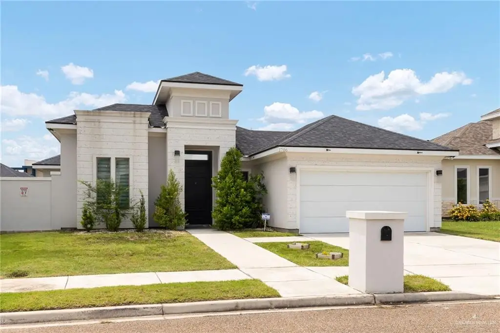 1706 Lago Michigan, Edinburg, TX 78542 - #1