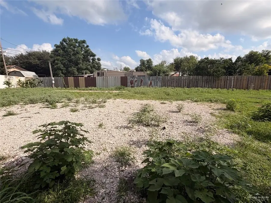 8020 Locker Avenue, Edinburg, TX 78542 - #3