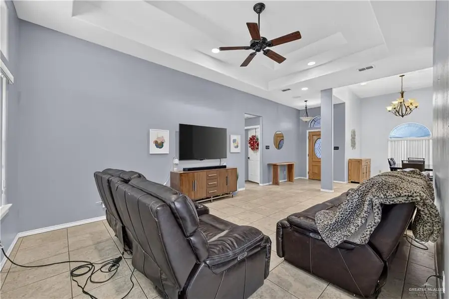 3501 Robin Avenue, McAllen, TX 78504 - #3