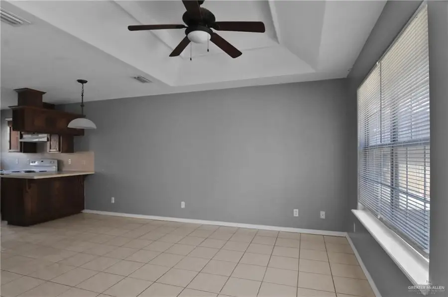 104 S Ridge Avenue, San Juan, TX 78589 - #2