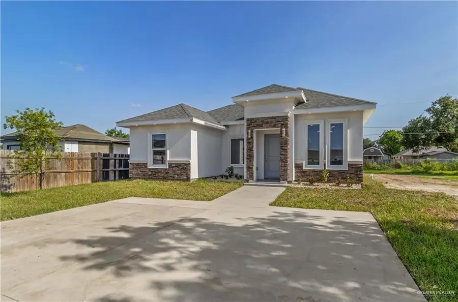 913 Trinity Street, Alamo, TX 78516 - #2