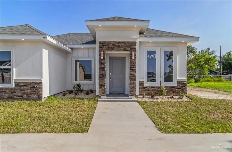 913 Trinity Street, Alamo, TX 78516 - #3