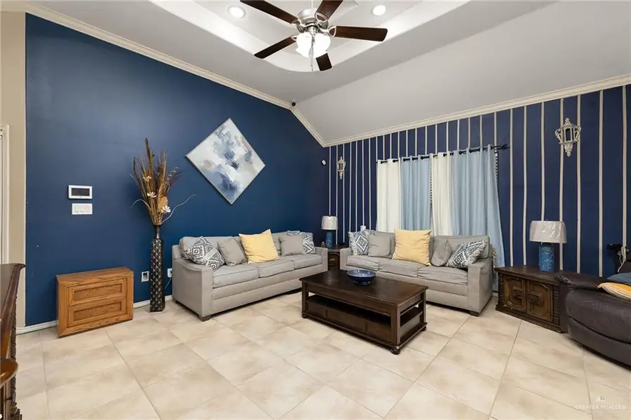 3704 Oriole Drive, Mission, TX 78572 - #3